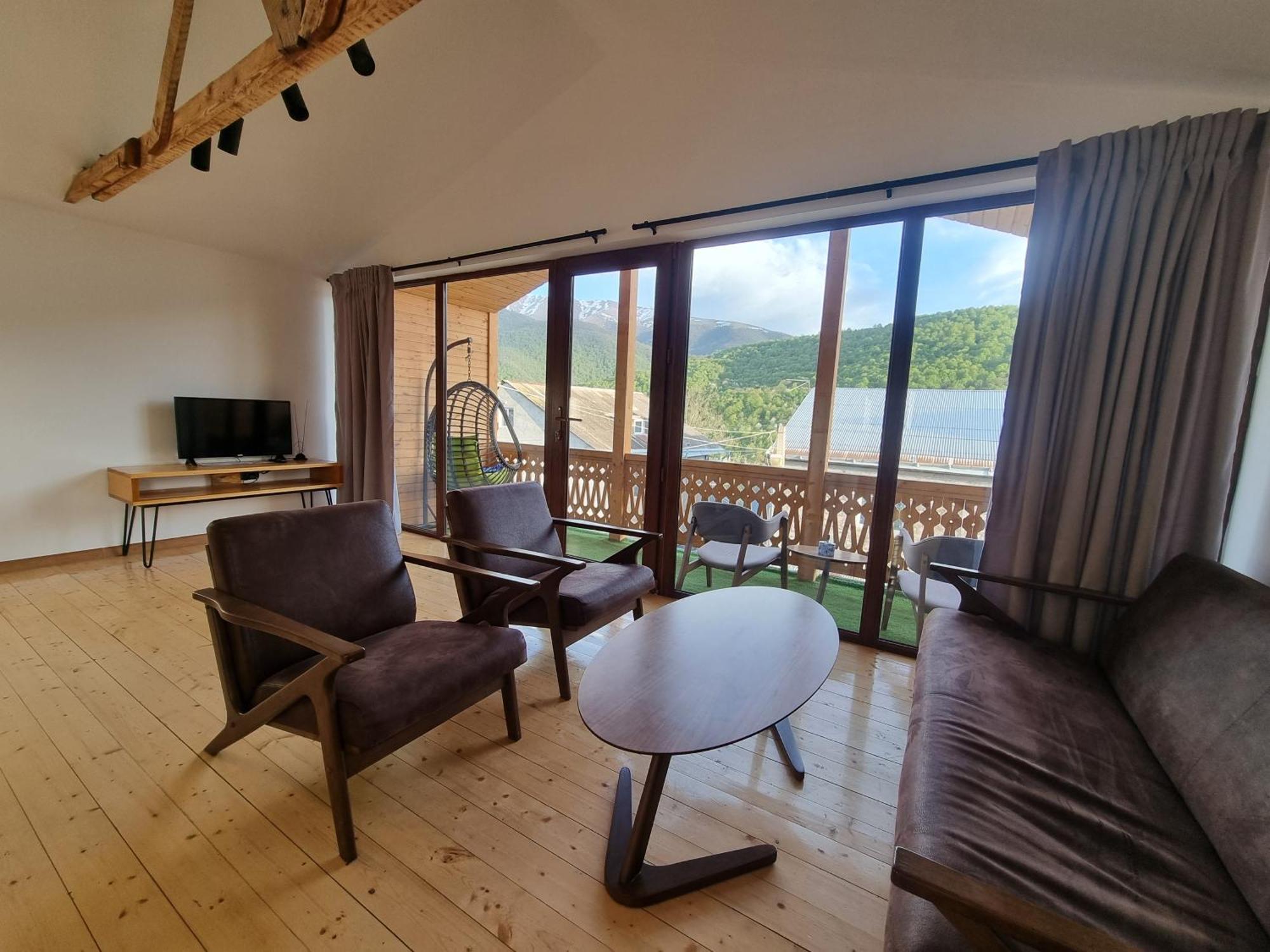 The Penthouse ,Apartment With 2 Bedrooms,Whole Apartment, Апартмент Целиком Dilijan Εξωτερικό φωτογραφία